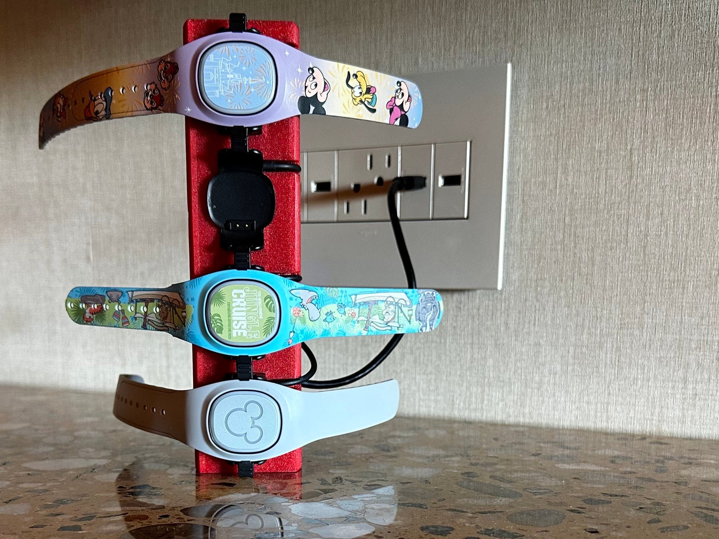 Special Edition MagicBand+ Charging Tower: Christmas Candy Cane