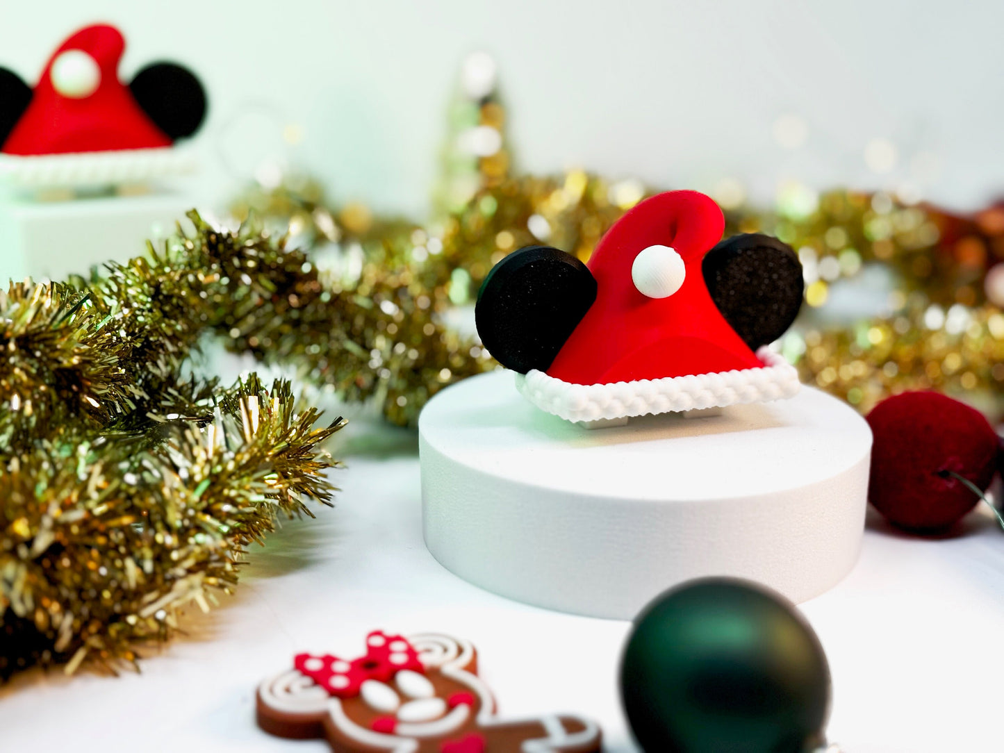 Santa Hat Mouse Ear Topper for MagicBand+ Charging Tower