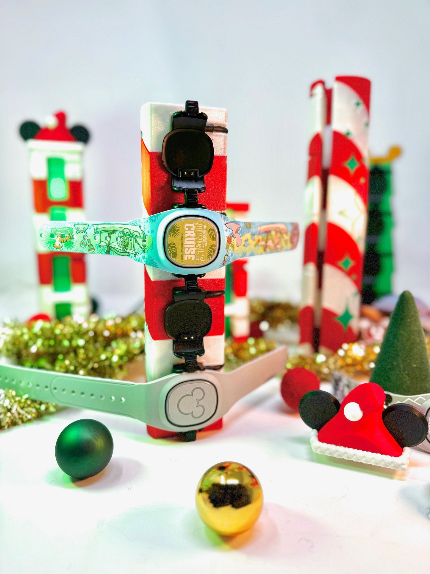 Special Edition MagicBand+ Charging Tower: Christmas Candy Cane